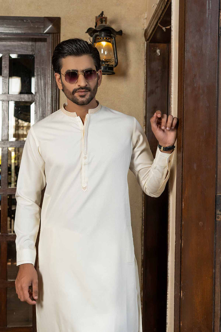 Patterned Cream Shalwar Kameez