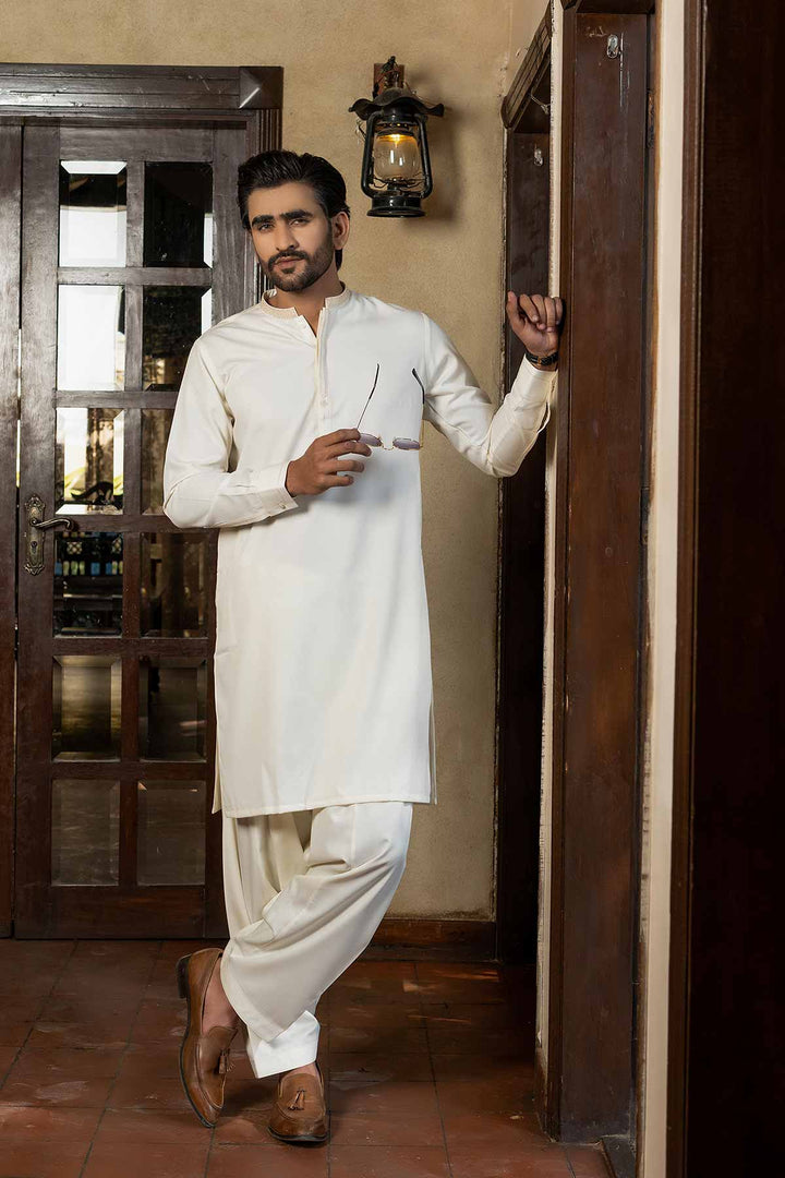 Patterned Cream Shalwar Kameez